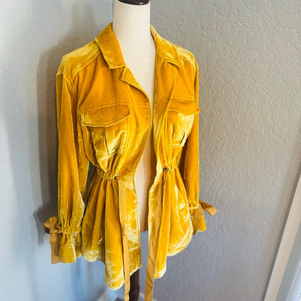 Cinq à Sept Mathieu Velvet Utility Jacket in Sunflower, Size‎ Medium, EXCELLENT - Picture 11 of 17